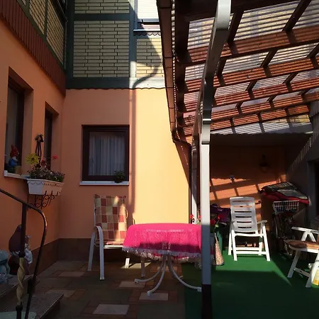Ferienwohnung Wand Apartment *